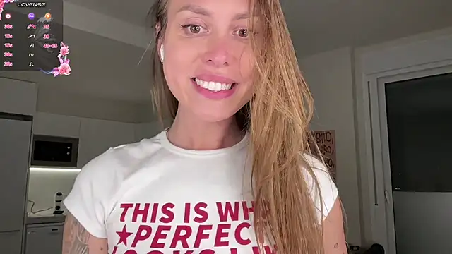 CharliMontanna - spank my ass 5 times