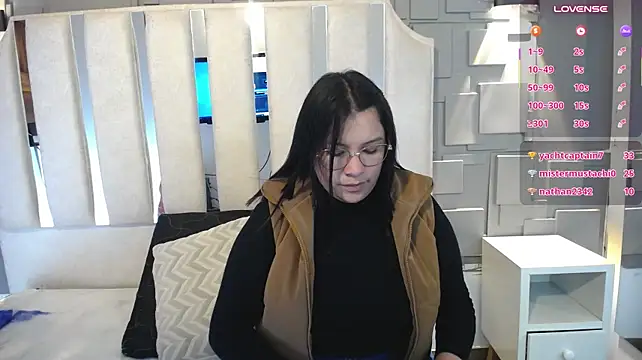 Belen_green - shake tits