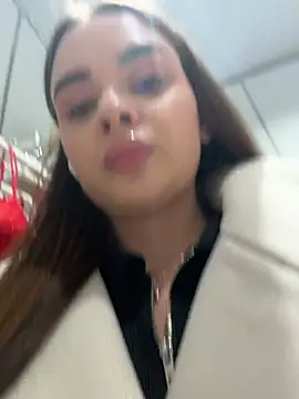 KristiRich - Fingers in pussy+spank ass💦