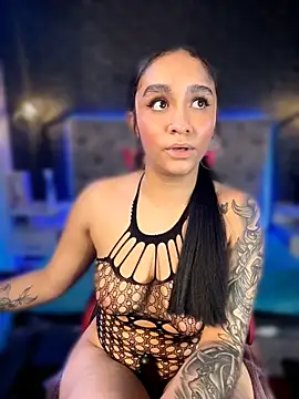 Isabella-Teen - Flash Tits🍒