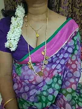 Tamil_rose471