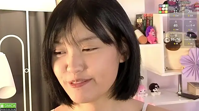 JaniceRobinson - gentle suck finger close to cam