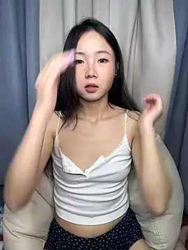 Queen-TT - 姐姐妹妹洗澡秀