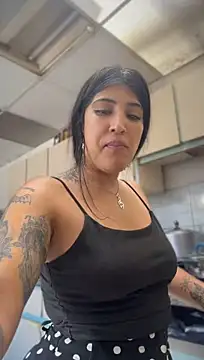 Afroditapoloo - Lick vagina