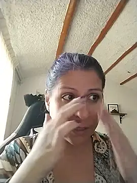 LucifernandaSw - Open pussy