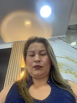 PamelaMilf- - Play with my tits