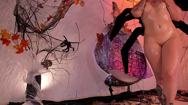 HaleyGreen1 - Spider Gaze/ Eyes contact 🎃🕷