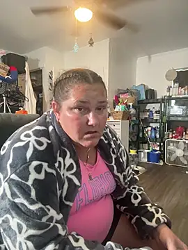 SexyNikki6969 - Let’s try the new lush out