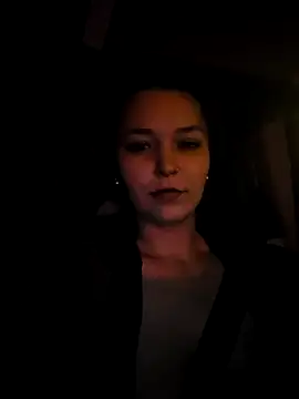 Bitch_Marley - Show ass public
