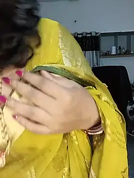 Chandini_Telugu - Boob show 2 girls