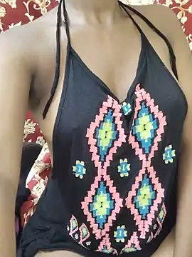 Long_hair_sexy_girl1 - Cream on boobs 🥵🫦