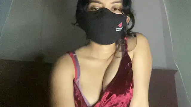 Sarageeyy - full nude fingering