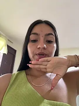 DulceCaroX - Open pussy + naked