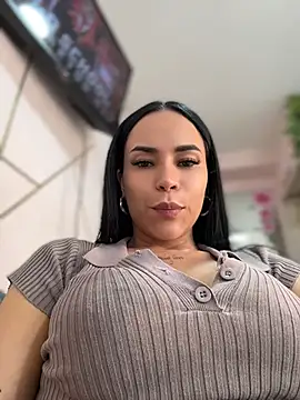Naatalia - Pussy happy