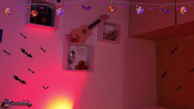 Melifluaa - pussy fingers 5 minutes <3