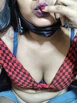 Adite20 - Shower show with tk