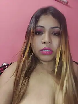 tiyamoon's Live XXX Chat