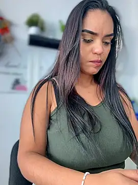 Sara-77 - MY FIRST BIG SQUIRT TODAY😈✨