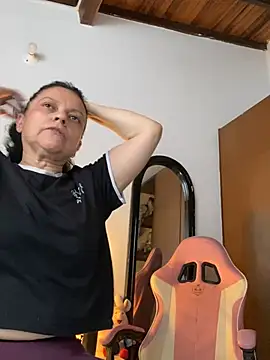 Sharongirl07 - Toy control inútil squirt