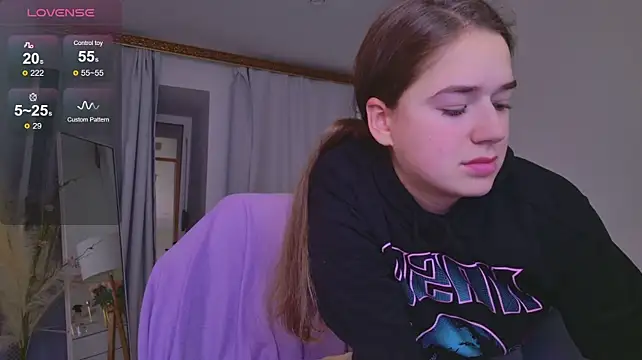LovelyJessie - massage naked boobs