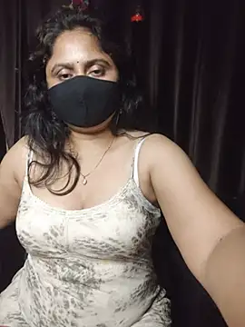 Urs_vrinda - Tease sareepeticoat and bra in 5 min