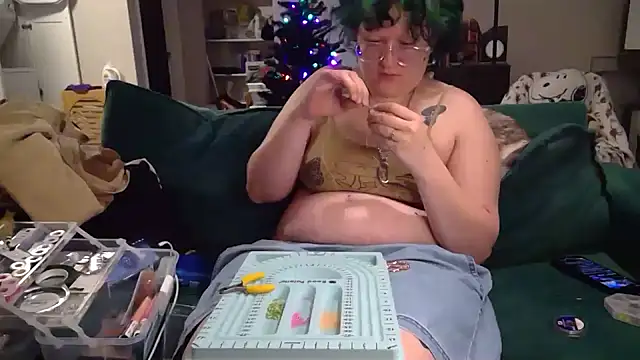 TreatLucky - take off shorts