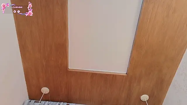 RenataLeclair - I open my ass and sit on the cock