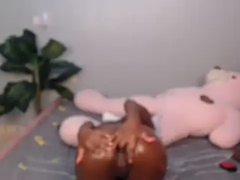 LunaDarlin - STRIP TEASE + OIL SHOW 💦