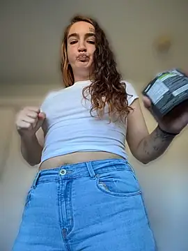 BrattyKiller - lets eat a gummieee