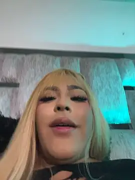 Salo_Blonde - HARD MASTURBATION 💦🍆 🎀😍