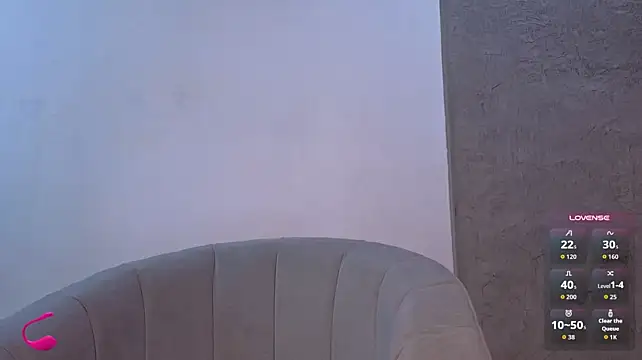 Bella_vercelli - bounce tits and slap