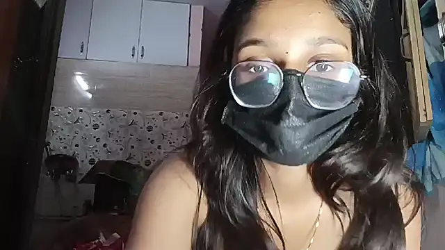 Your_SugarBaby- - Vibrator on clit