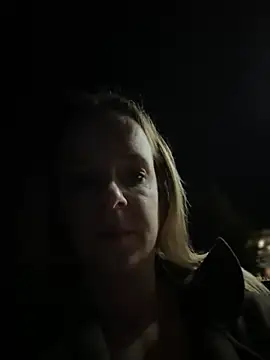 SexyMilf_1987 - Stranger Darf meine pussy anfassen