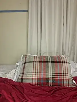 Thambi_queen - FUCK THAT LITTLE PUSSY WITH DILDO