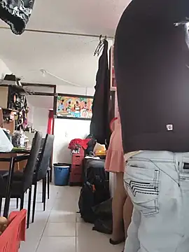 Brenda_Berck_ - one hands friend in boobs