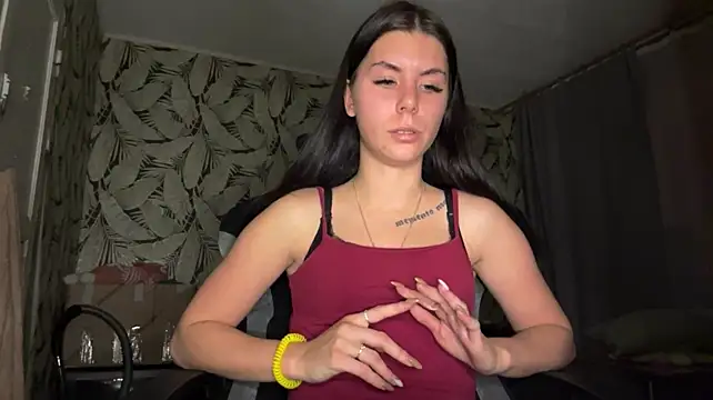 LilyMinimum - Wink and show tongue
