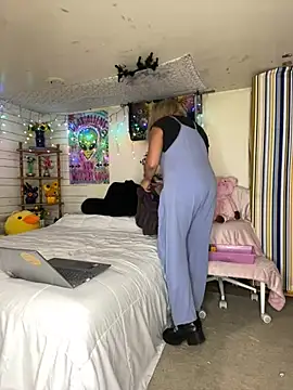 TrenaAnn - Just wanna be your naughty princess