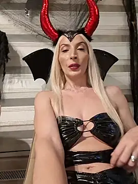 AlexaBarnes - 💦Oil show