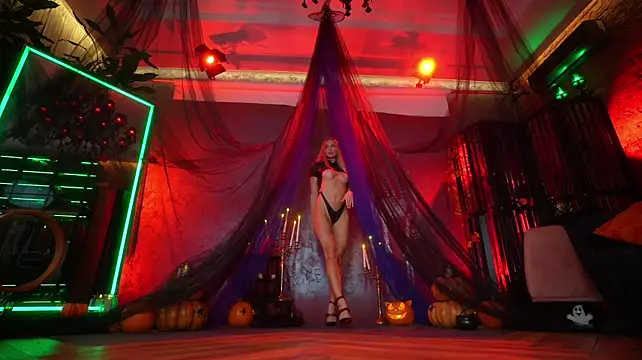Eva_fashionista - Show boobs