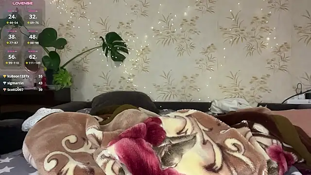 AmberlyCartaya - Stand up massage my ass + slapping ♥