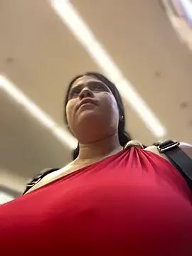 Natalia_Cleark09 - Flash nipples in public😈