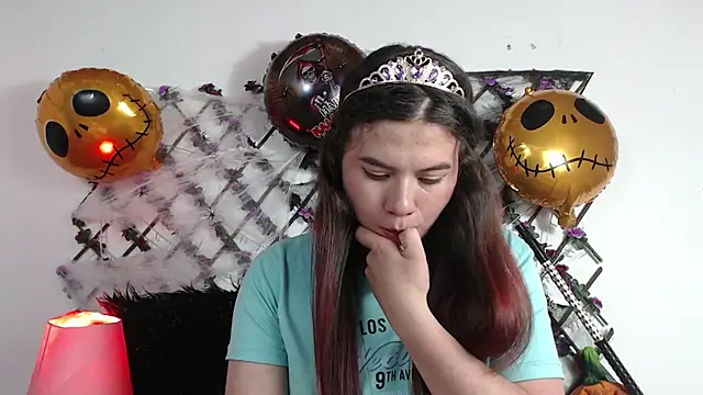 Samm_Walker - 🔥hot wax on my tits🔥