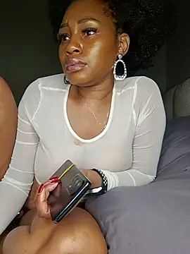 Playgirlmc - squirty,creamy,wet pussy!!!!!!!
