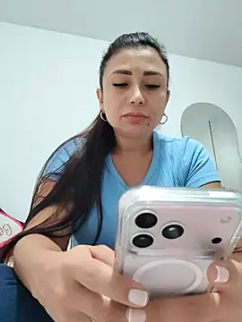 Mia_mancinii - Masturbación con dedos