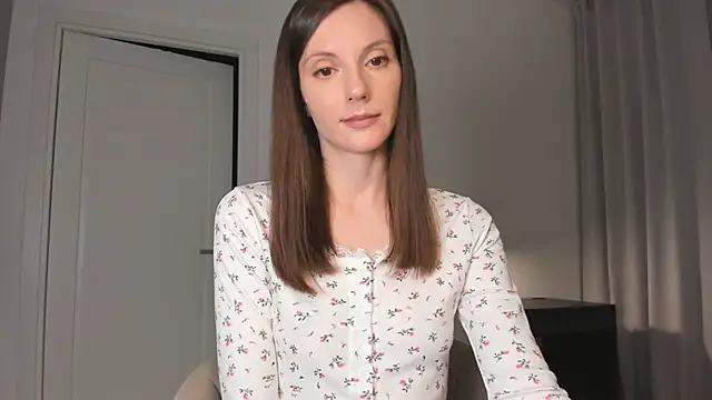 Shine__Anna - dance topless