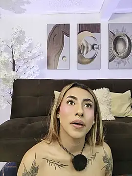 Lily-coopers - total naked
