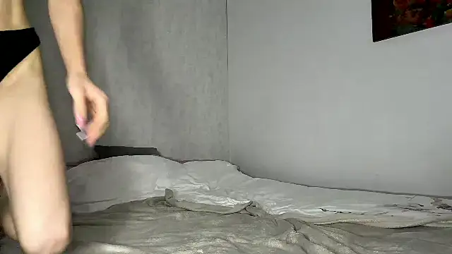 SilkPoutXvx - Doggy pose💕
