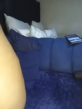 BOTTYANGELxx1 - OIL ASS AND TWERK