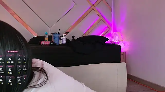 Michelle_cutee_ - spank ass X 5