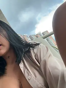 BianncaRibeiro - Spit boobs 💧 🔥